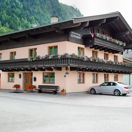 Pension Christophorus Kaprun Exterior photo