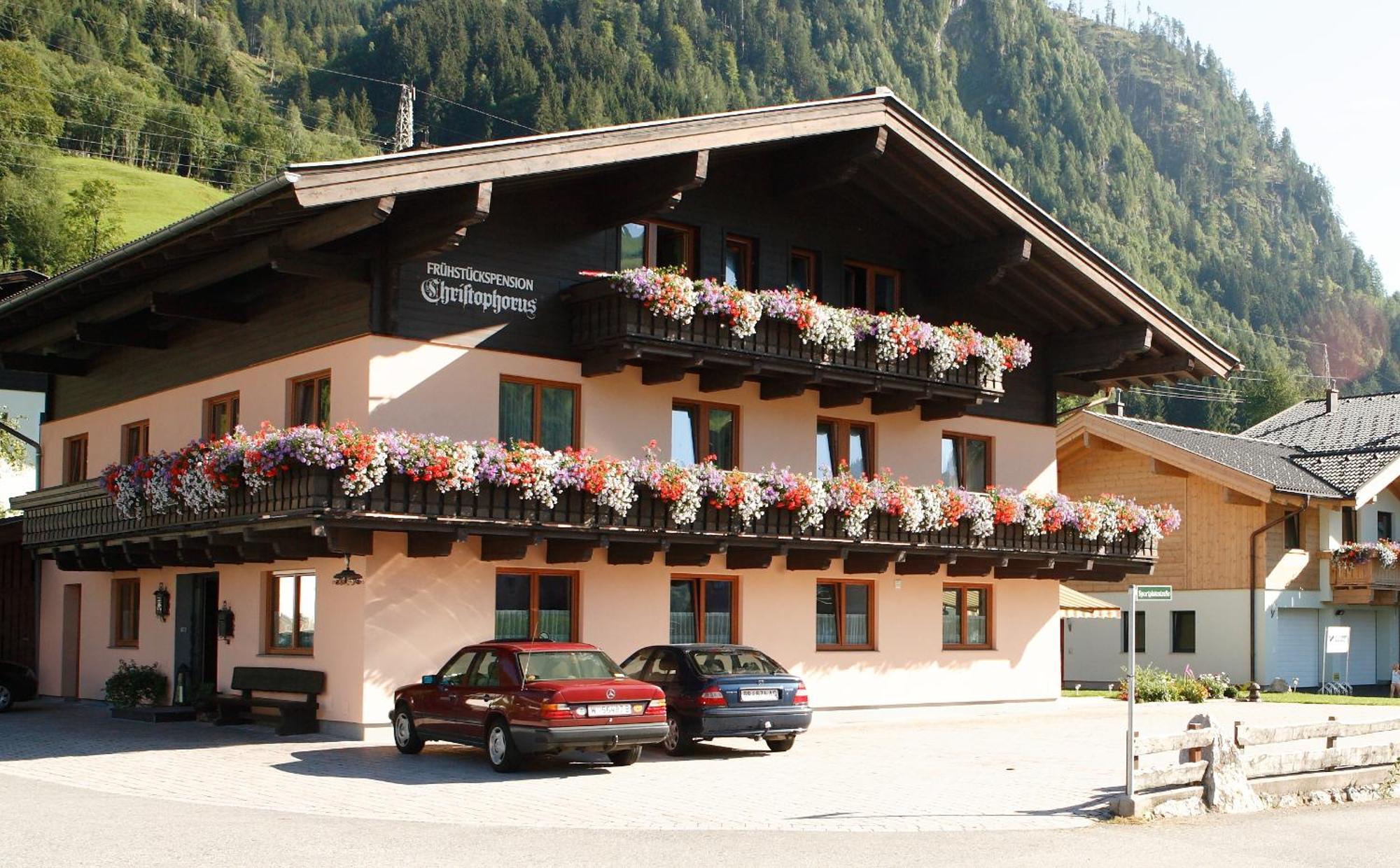 Pension Christophorus Kaprun Exterior photo